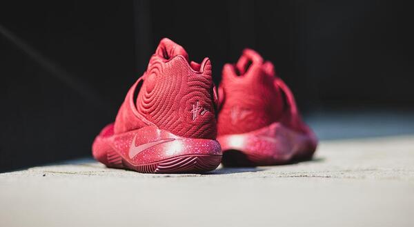 Kyrie 2 red and on sale black